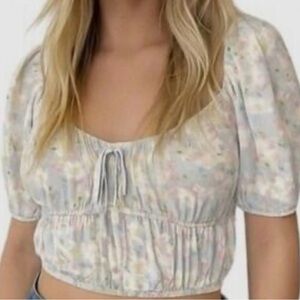 Elodie Pastel Floral Puff Sleeve Blouse